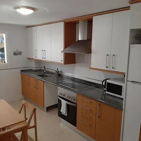 Two Bed Two Bathrooms Ground Floor With Pool View